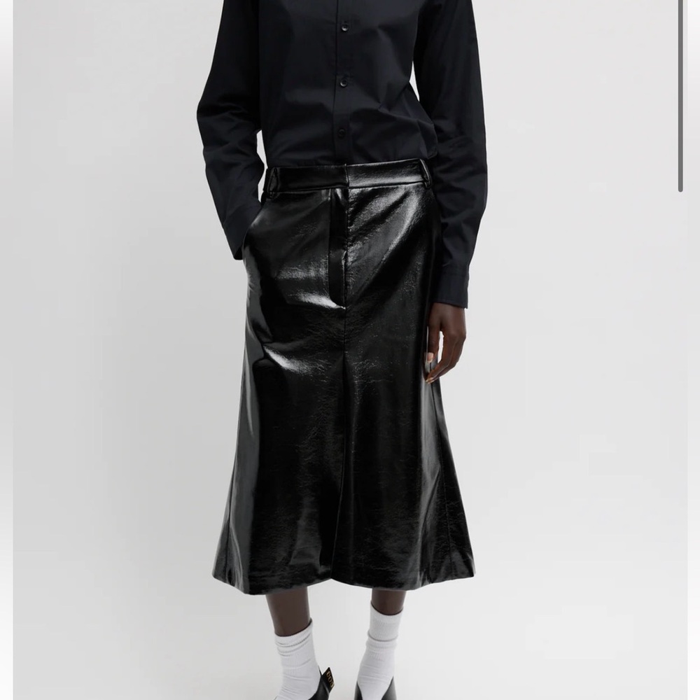 NEW Tibi Faux Patent Leather Sculpted Silke ALine Skirt,Size 00/US Waist Size 23